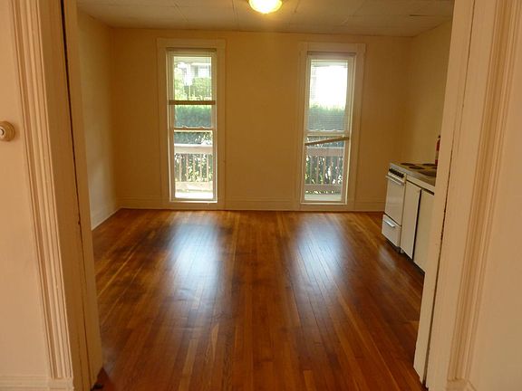 Bright Large Kitchen