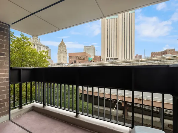 333 Pearl Street image 4 of 6