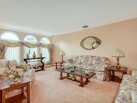 3rd image of 27 Dove Ln
