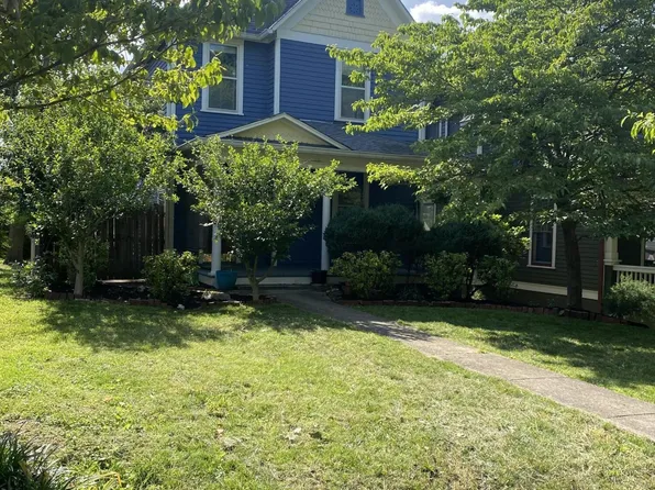 1023 Luttrell St, Knoxville, TN 37917