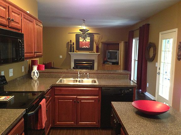 Kitchen view to Family Room