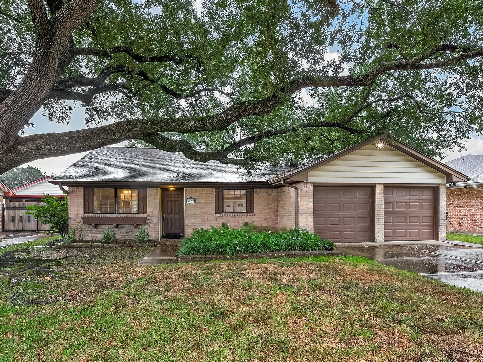 3 bed, 2.0 bath, 1314 sqft, $2,250 — Photo 1