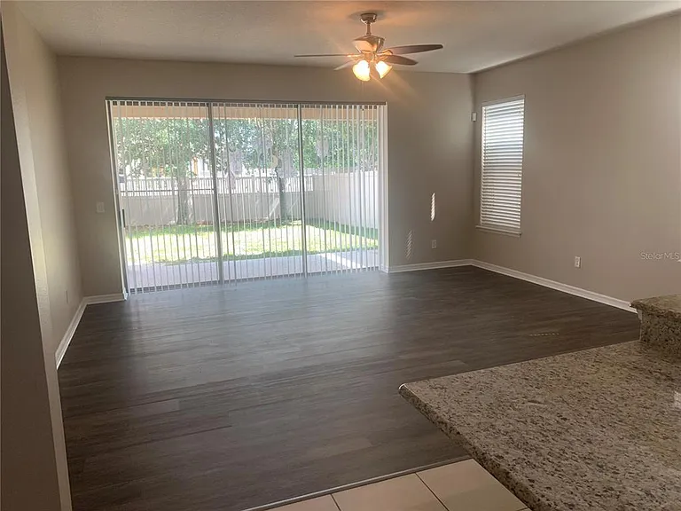 11848 Gray Rock Trl — Photo 7