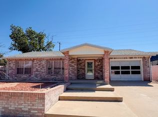 318 Nelson St, Carlsbad, NM 88220