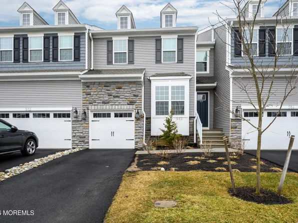 513 Fremont Drive, Englishtown, NJ 07726