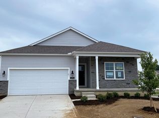 458 Faulkner Dr, Lithopolis, OH 43136
