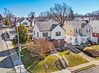 5803 212th St, Bayside Hills, NY 11364