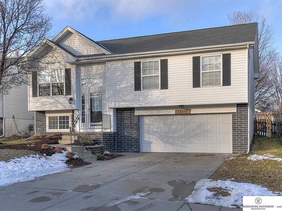 1st image of 16470 Burdette St