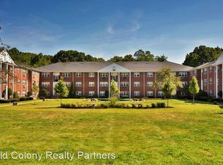 1 Old Colony Ln APT 5, Arlington, MA 02476