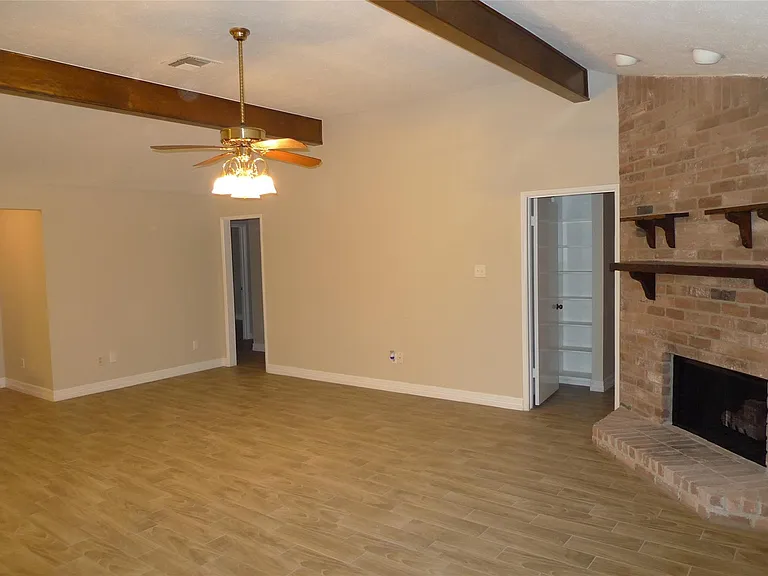 14223 Whitecross Dr — Photo 26