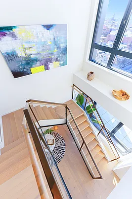 Sold by Nest Seekers International | media 10