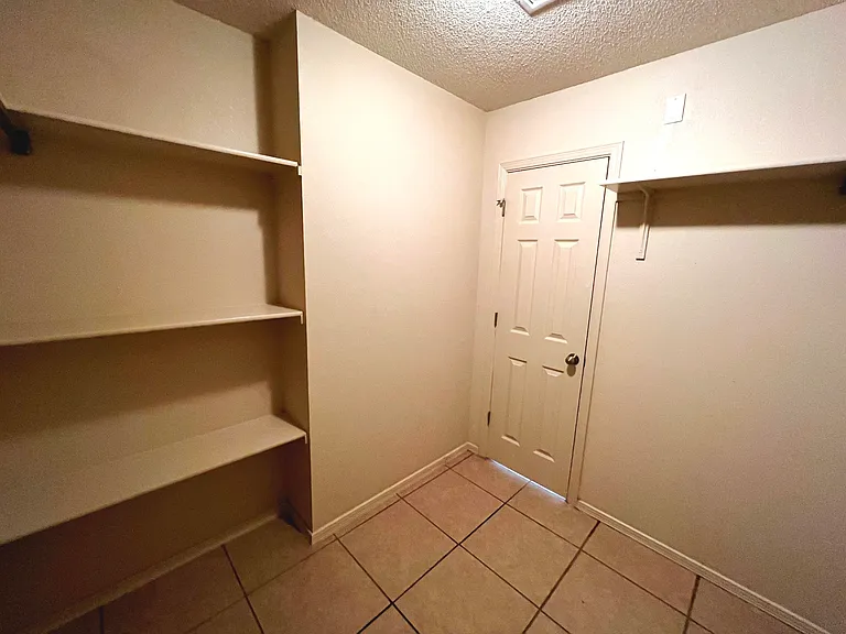 10183 Dijon Pl — Photo 32