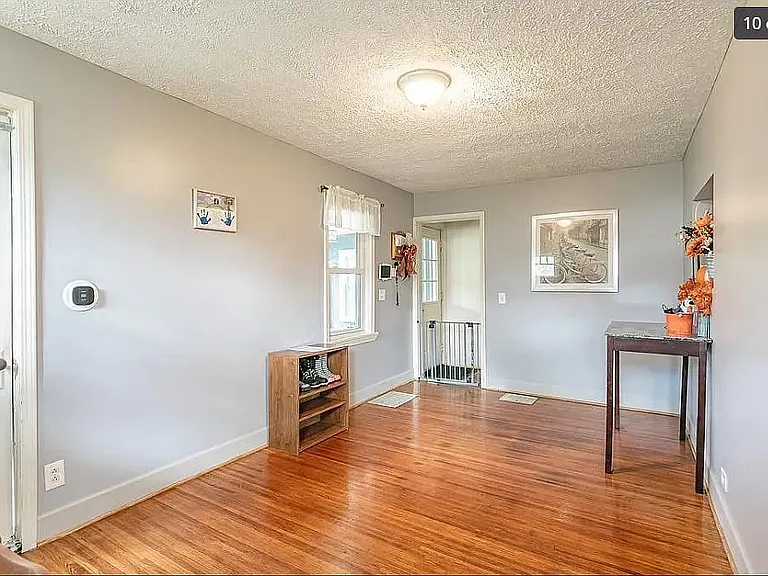 332 Bleacker Rd — Photo 7