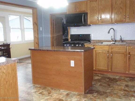 4th image of 423 W Seminary St