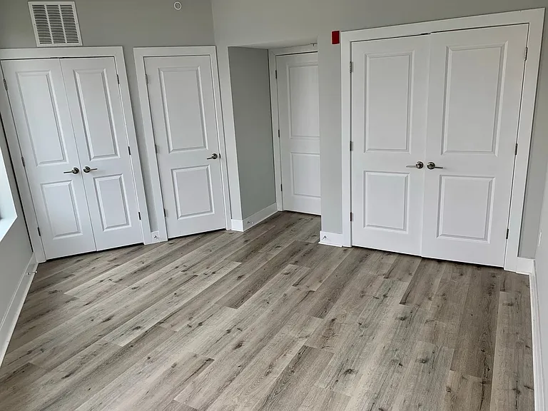 Ridge Ave 1540 — Photo 13
