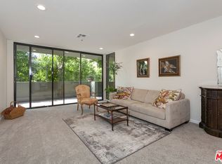 880 W 1st St APT 106, Los Angeles, CA 90012