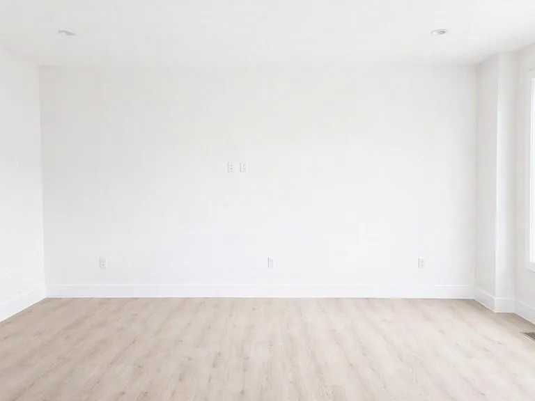 210 Underhill Ave — Photo 3