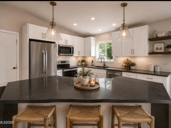 345 Nicole Dr, Sparks, NV 89436