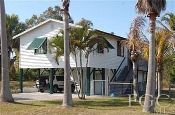 1st image of 13931 Stonehurst Ln