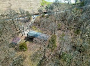 6051 Waresgrove Ave, Butler, IL 62015