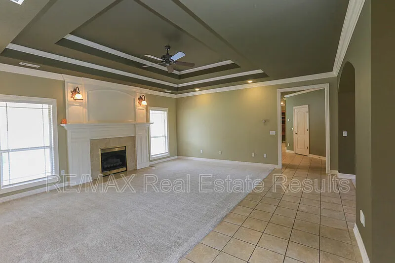 Building Photo - 5602 S Bent Tree Dr