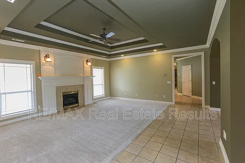 5602 S Bent Tree Dr Photo 1