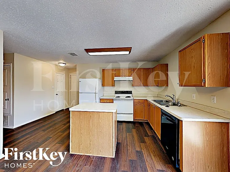 6053 Arabian Ave — Photo 3