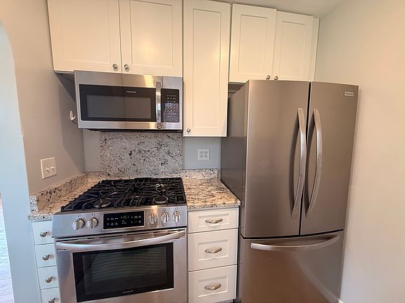 5th image of 6603 Bantry Ave APT 1
