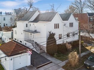 66 Bay St, Bronx, NY 10464