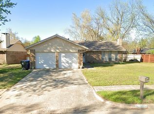 1176 Robin Hood Ln, Norman, OK 73072