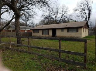 304 N Pecan Ave, Hubbard, TX 76648