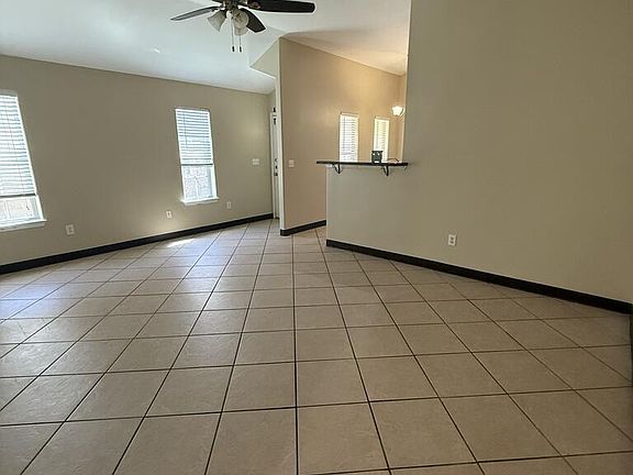 2nd image of 212 S Kossuth St #B