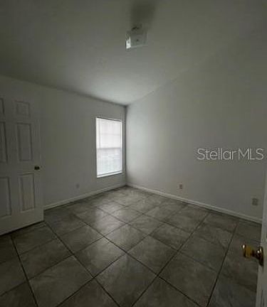 4th image of 214 Silver Palms Cir