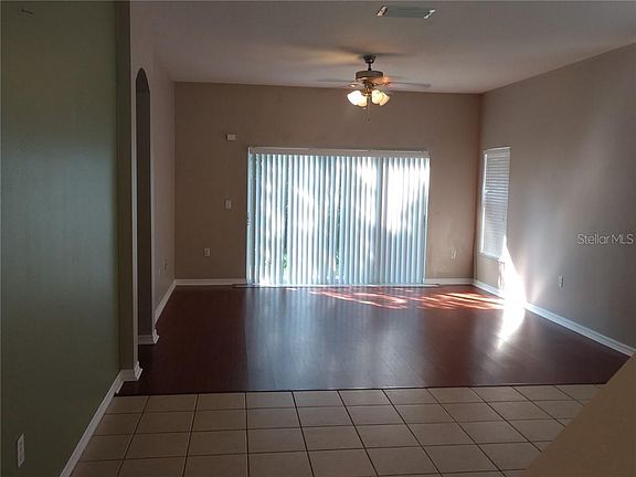 3rd image of 9541 Cypress Harbor Dr