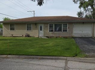 400 Stonehill Dr, Valparaiso, IN 46385