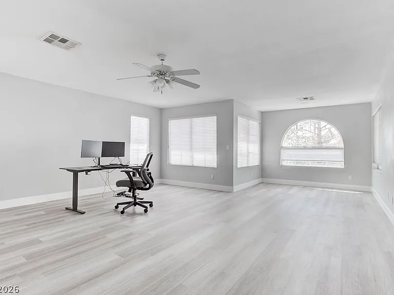 1 Rising Sun Ct — Photo 20