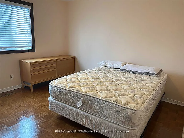 30 Forest Circle Ct — Photo 11
