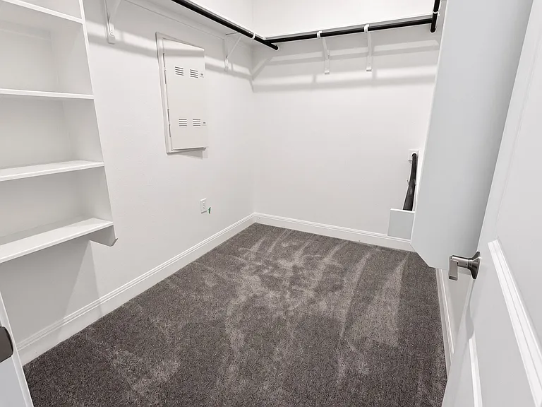 1602 Purple Martin Dr — Photo 13