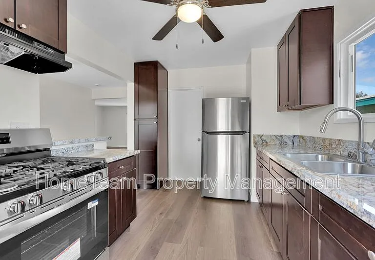4366 Hilltop Dr — Photo 7
