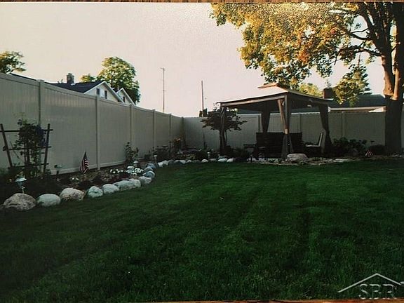 2nd image of 2025 Brenner St