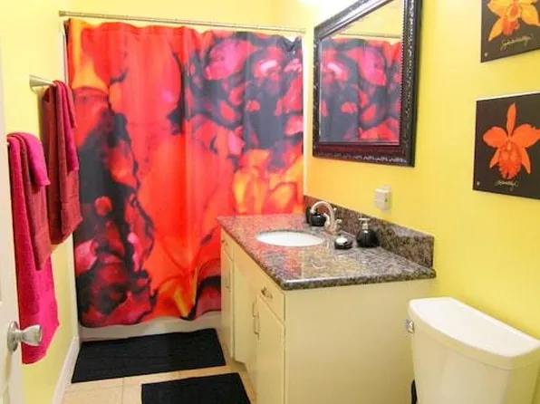 1604 Moorland Dr, San Diego, CA 92109