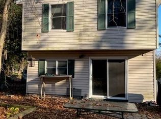 15 Deer Path, West Milford, NJ 07480