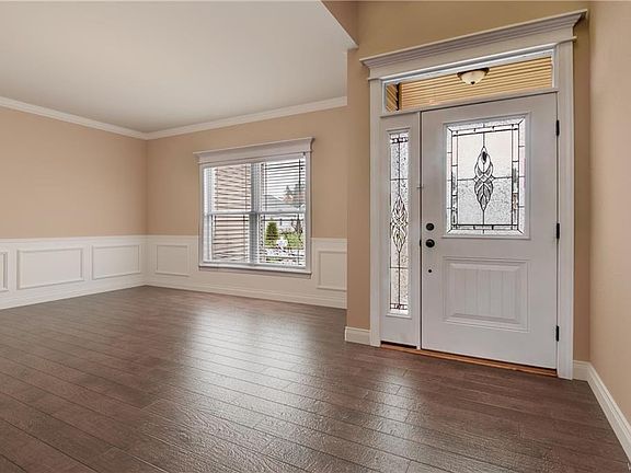 3rd image of 6820 Rivera Way