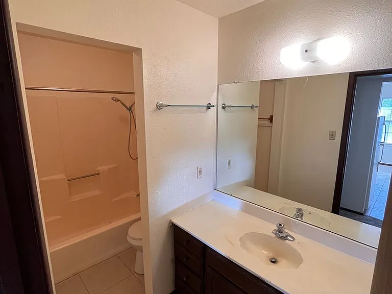 2303 N Grand Ave — Photo 4
