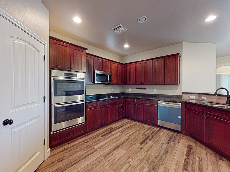6017 Aurora Way — Photo 14