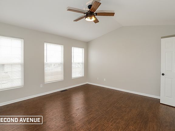 5th image of 7816 N Lister Ave
