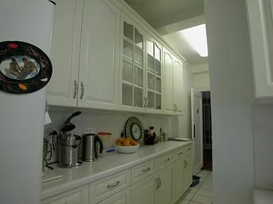 Rented by (Legacy) NY Quality Living Uptown | media 23