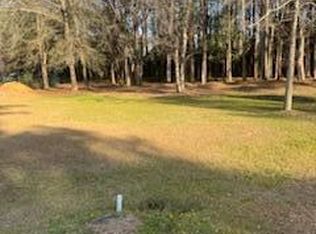 127 Guilford Dr, Summerville, SC 29483