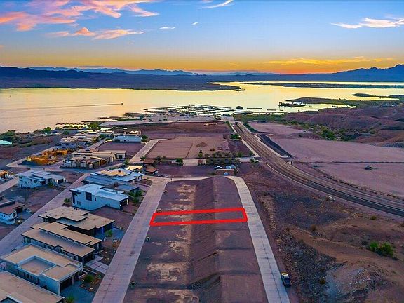 3rd image of 2320 Lake Ridge Way