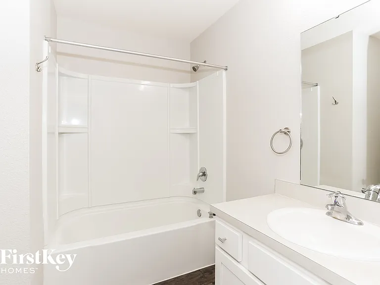9023 Kipper Dr — Photo 13